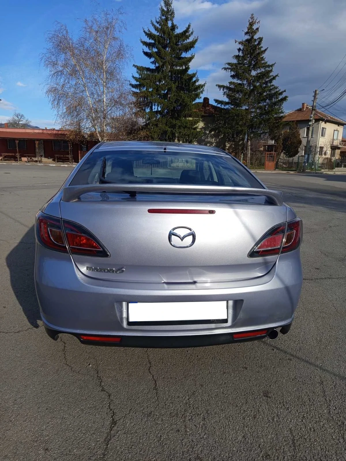 Mazda 6 2.2d - изображение 4