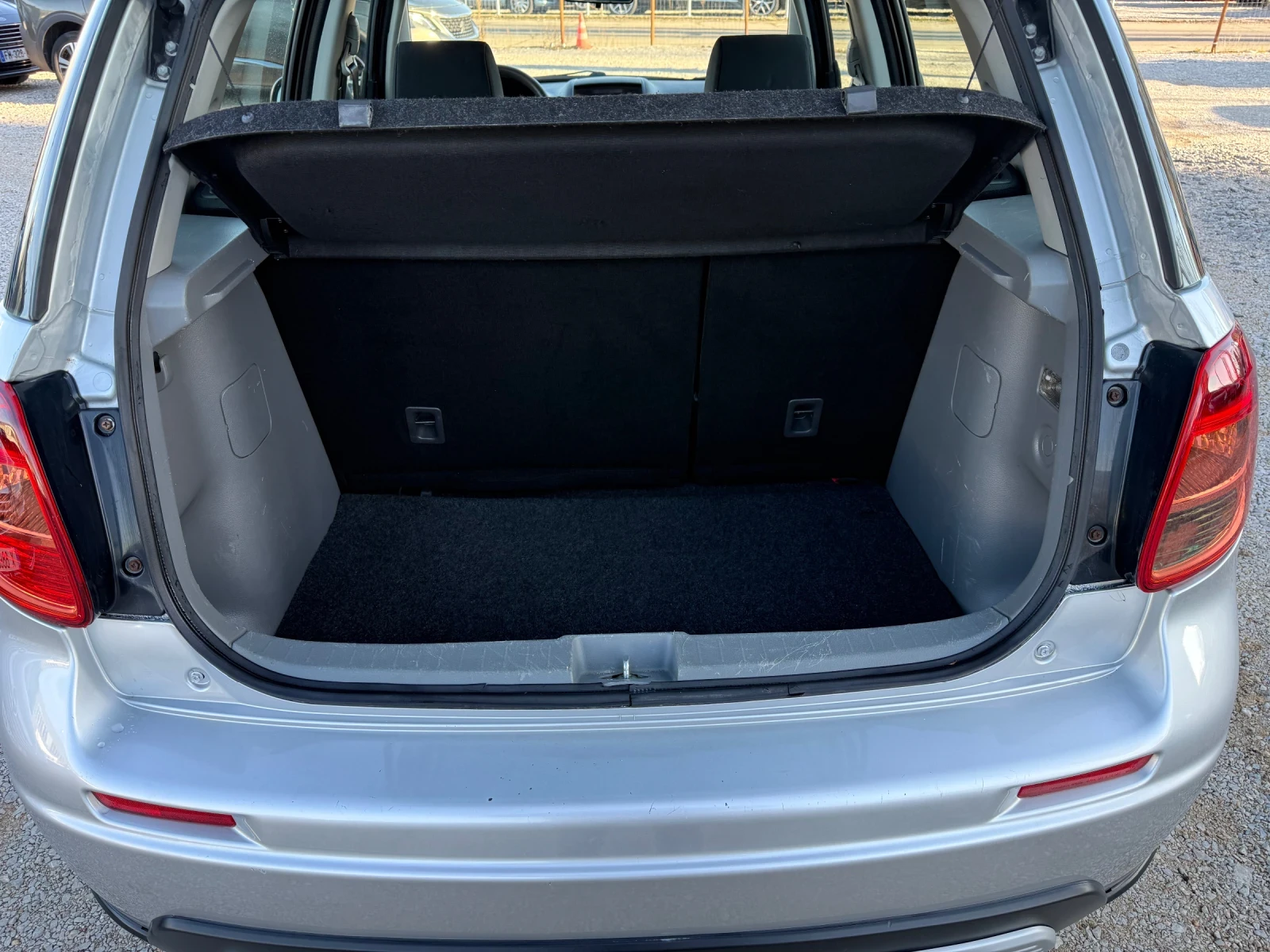 Suzuki SX4 1.6i 4WD  | Mobile.bg � ����������� 13