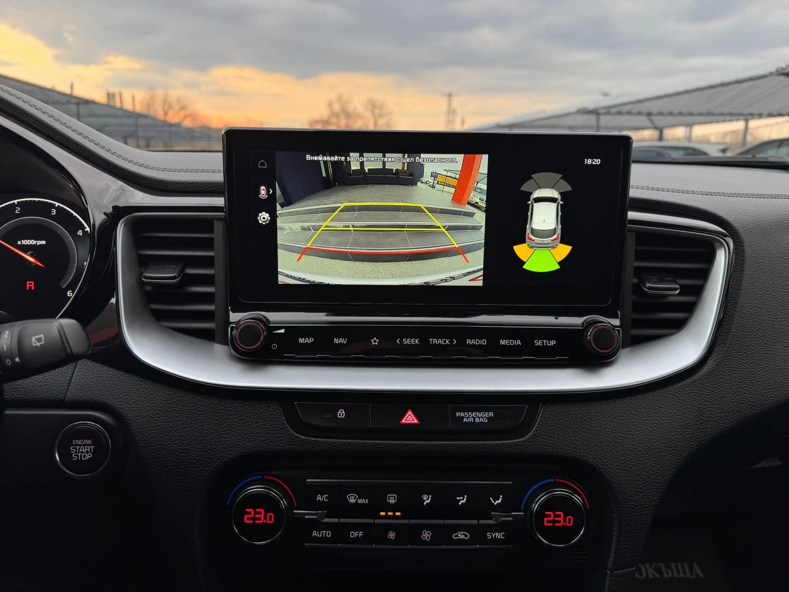 Kia XCeed 1.6CRDI-MHEV-KEYLESS-CAMERA-BLIND SPOT-DIGITAL, снимка 12 - Автомобили и джипове - 53733704