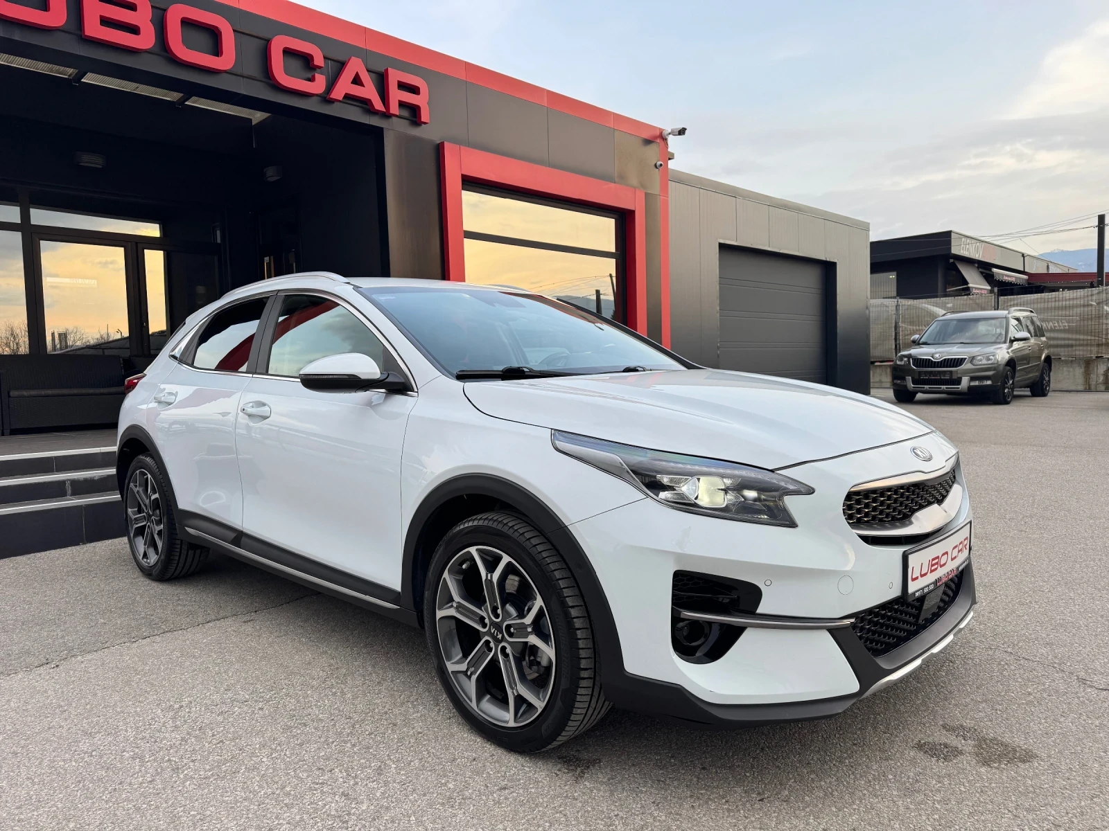 Kia XCeed 1.6CRDI-MHEV-KEYLESS-CAMERA-BLIND SPOT-DIGITAL - изображение 6