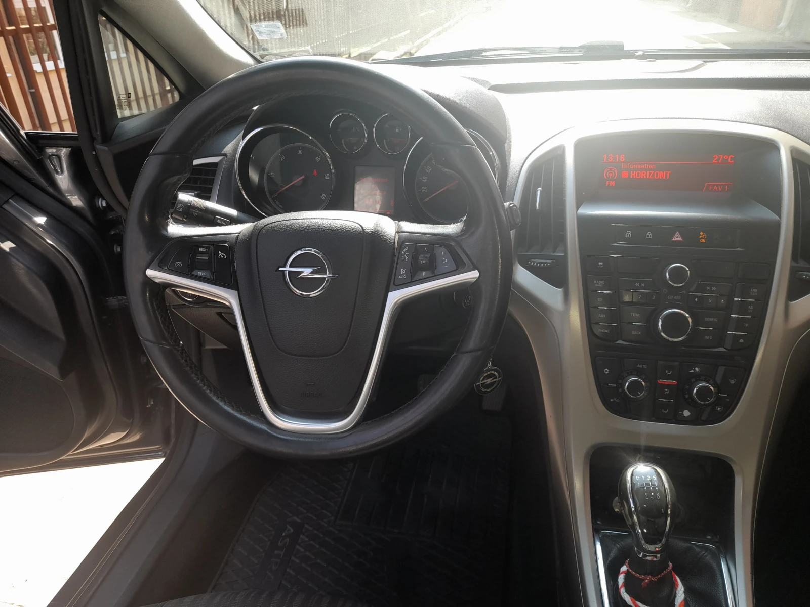 Opel Astra N-JOY, снимка 7 - Автомобили и джипове - 53746460