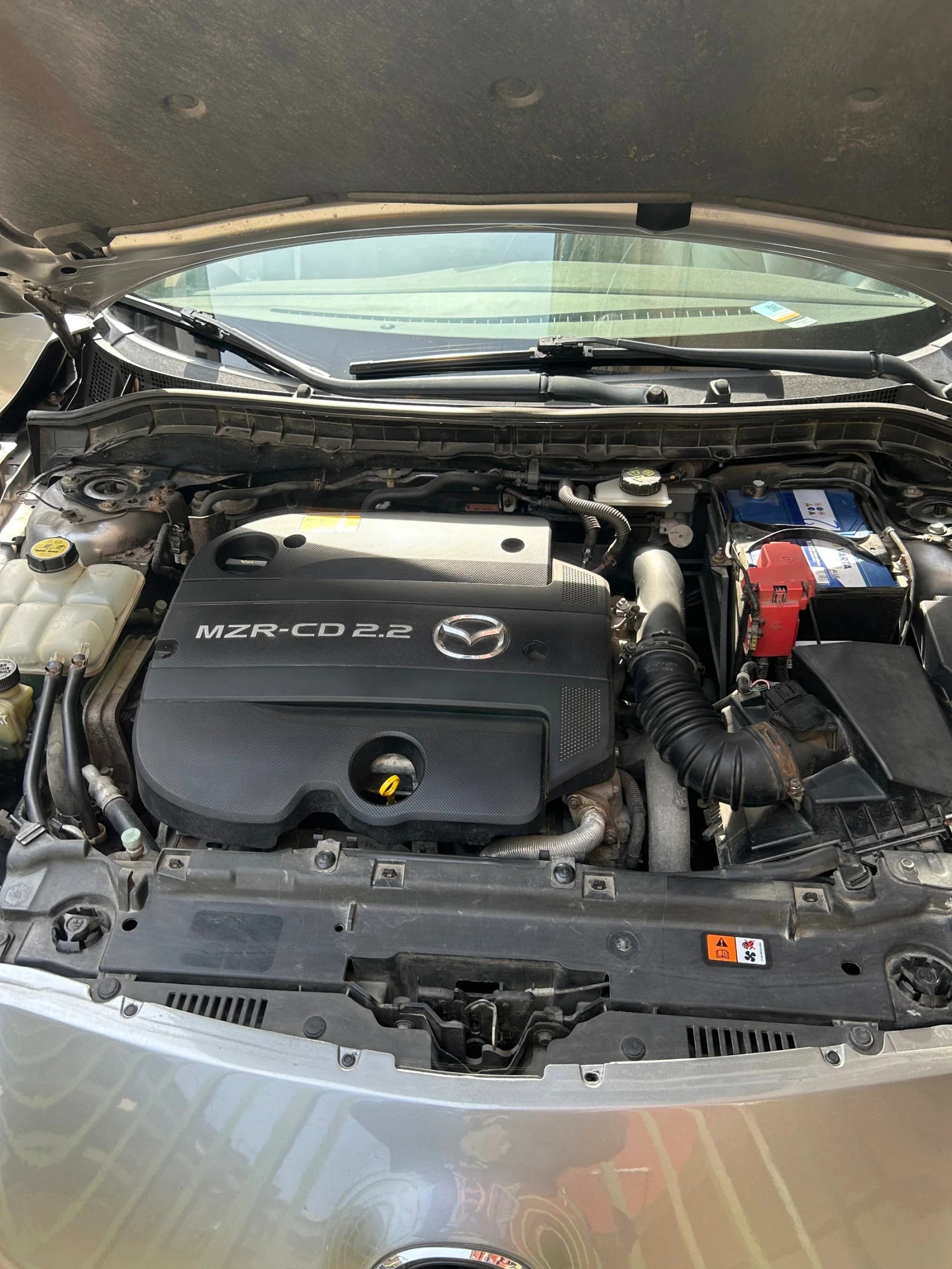 Mazda 3 MZR, снимка 12 - Автомобили и джипове - 53756892