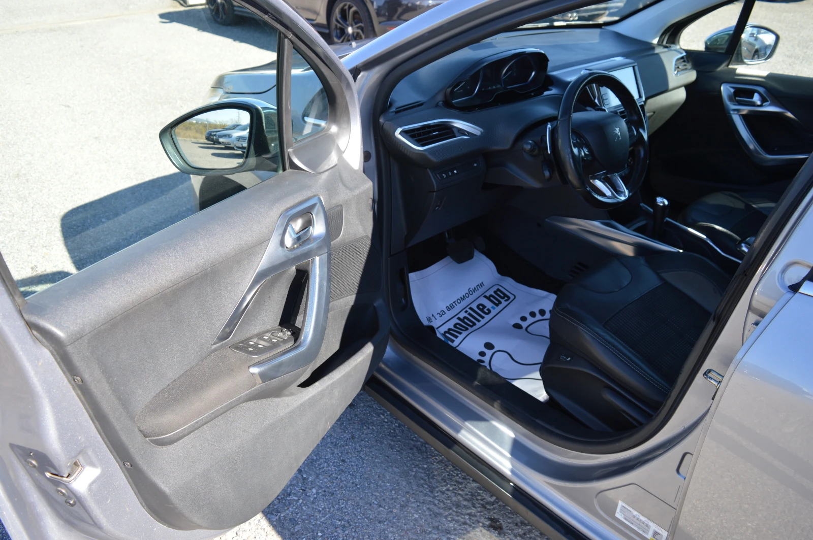 Peugeot 2008 1.6HDI-AVTOMAT-KLIMA, снимка 9 - Автомобили и джипове - 53765714