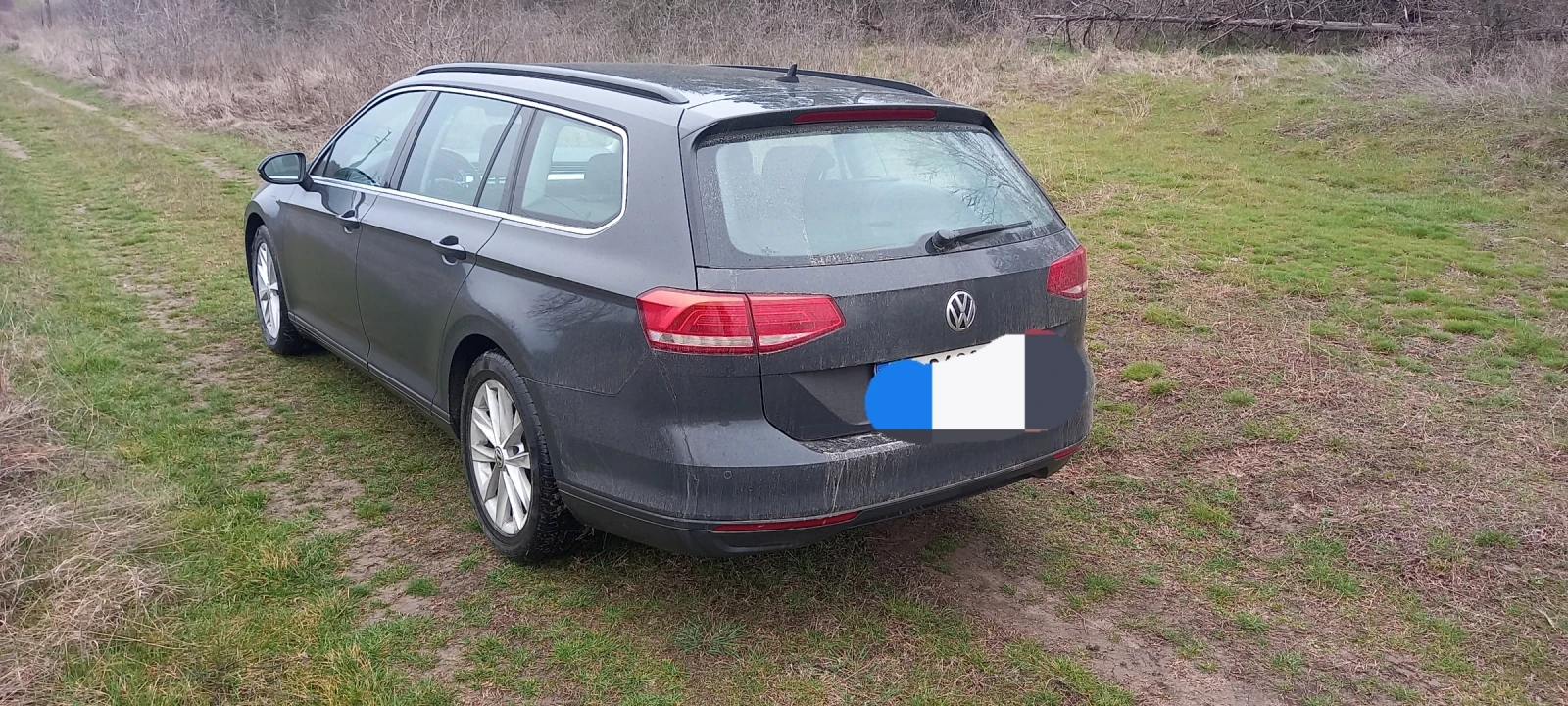 VW Passat 2.0 TDI, снимка 4 - Автомобили и джипове - 53952960