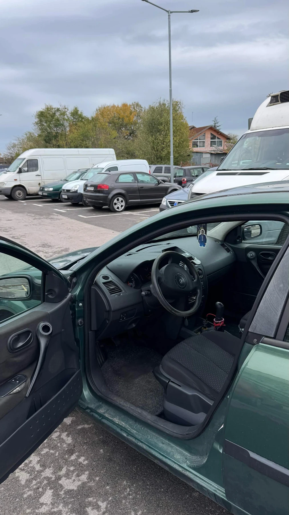 Renault Megane, снимка 3 - Автомобили и джипове - 53995101