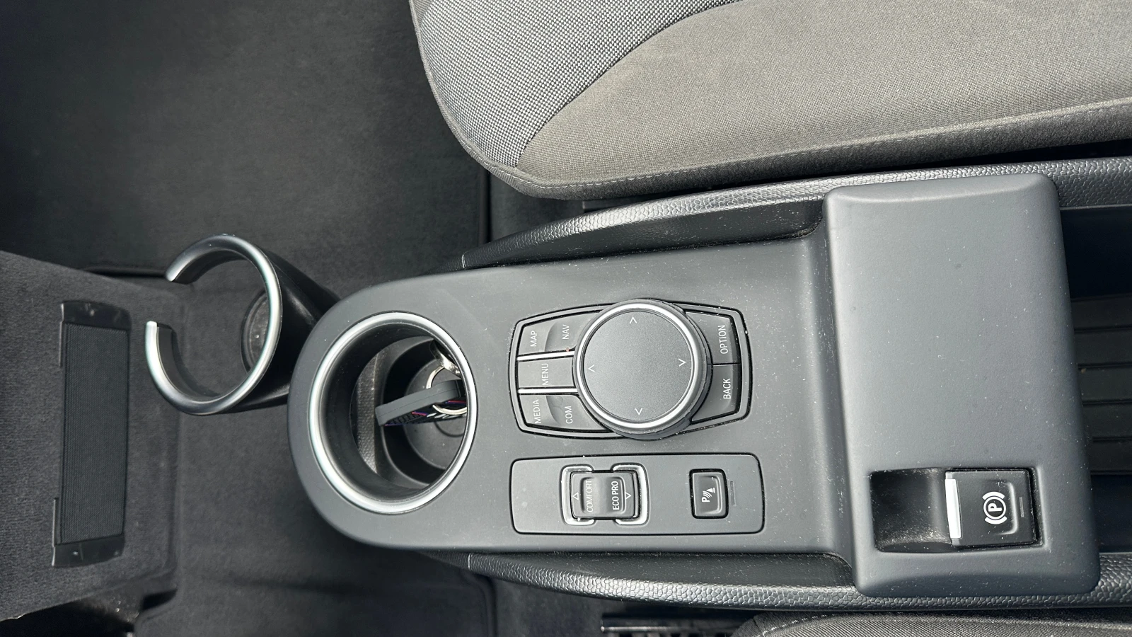 BMW i3 120 Ah от първи собственик, снимка 14 - Автомобили и джипове - 54080815