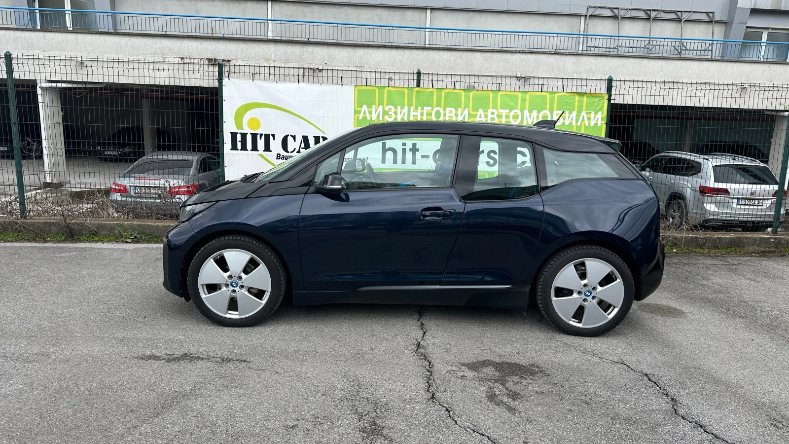 BMW i3 120 Ah от първи собственик, снимка 4 - Автомобили и джипове - 54080815