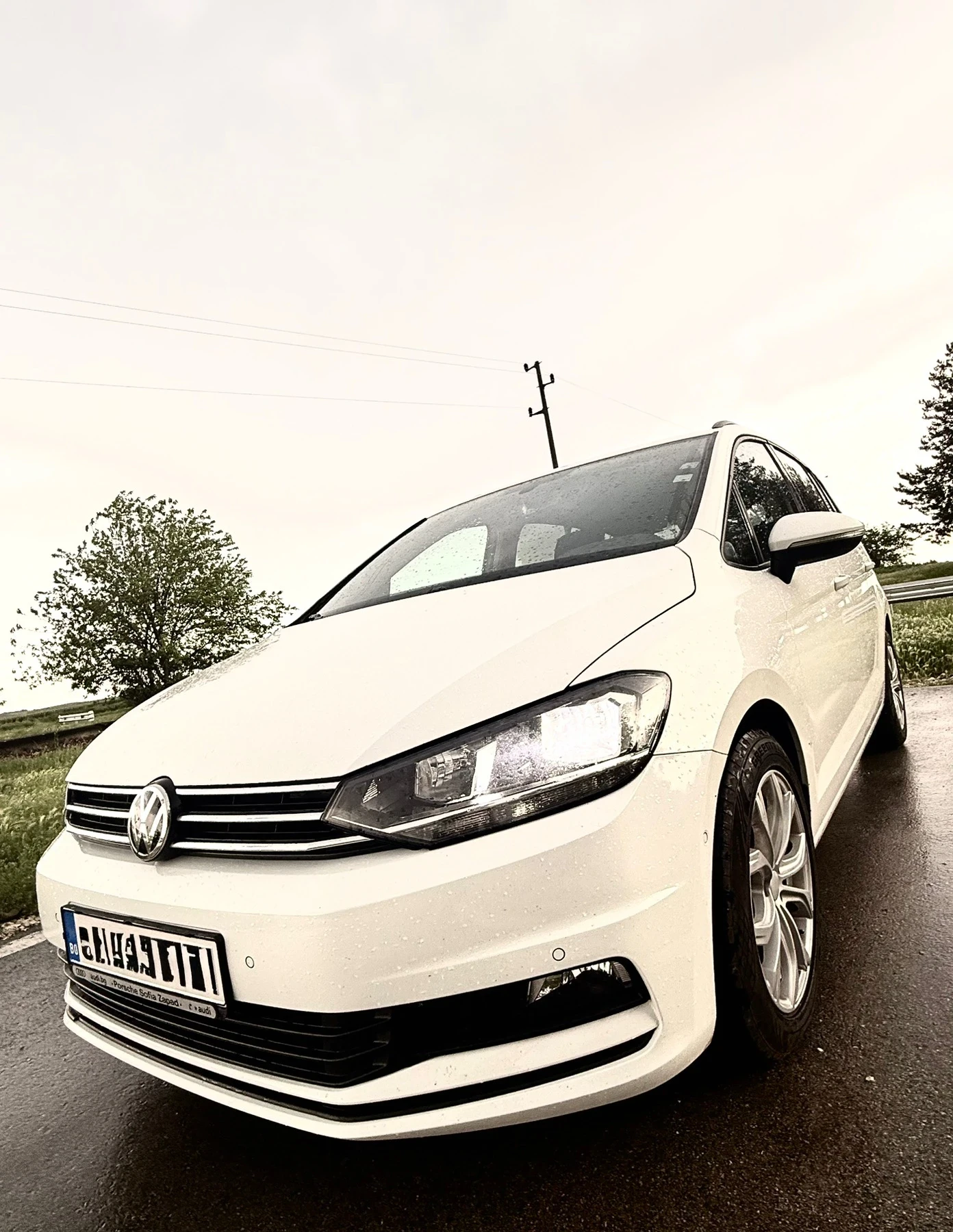 VW Touran 2.0 150 коня автомат 7 скорости евро 6+ 