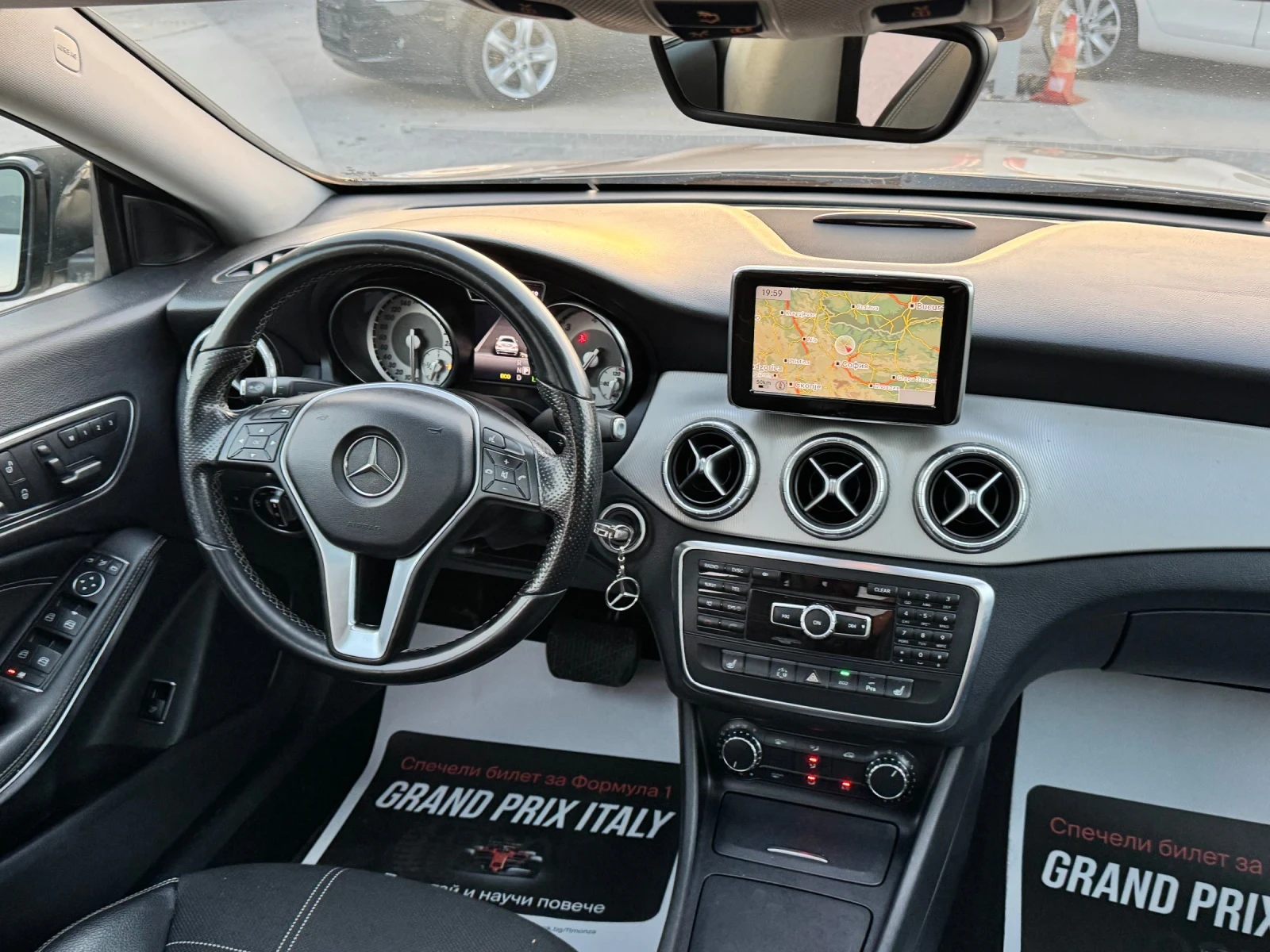 Mercedes-Benz CLA 220 AMG// 45 Pack, снимка 8 - Автомобили и джипове - 54226460