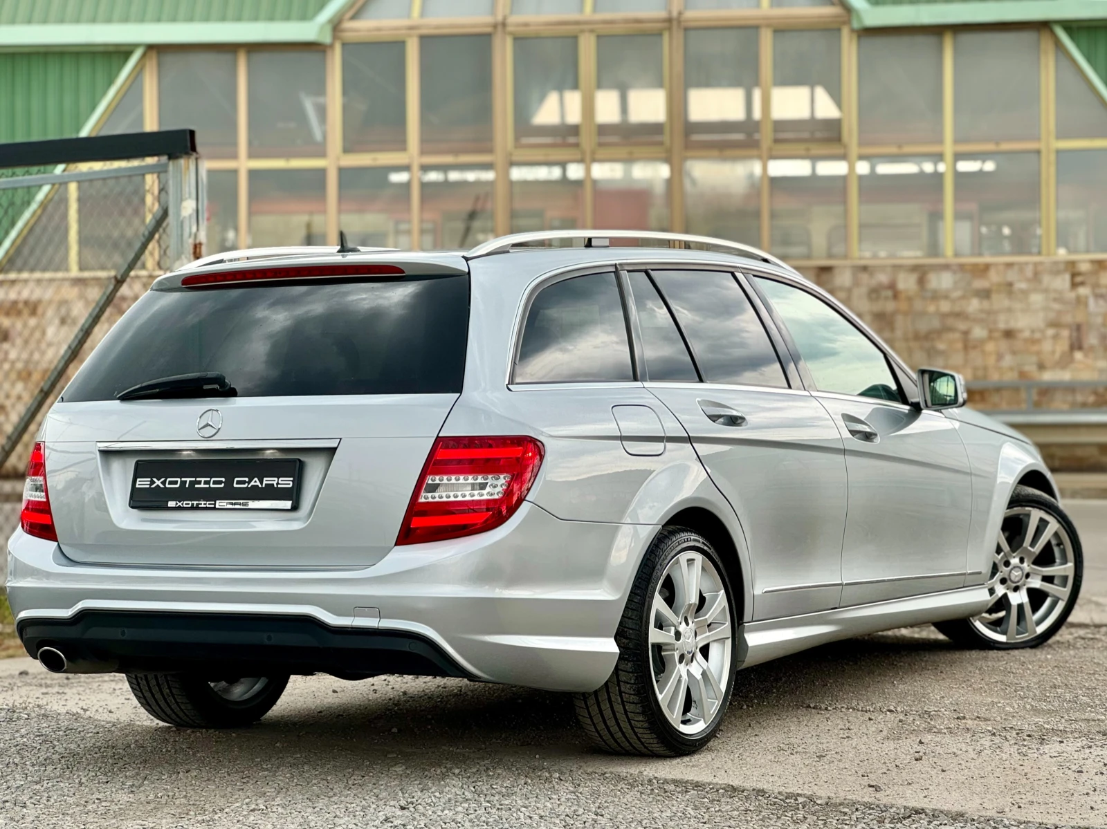 Mercedes-Benz C 250 CDI 4m AMG Line , снимка 4 - Автомобили и джипове - 54370888