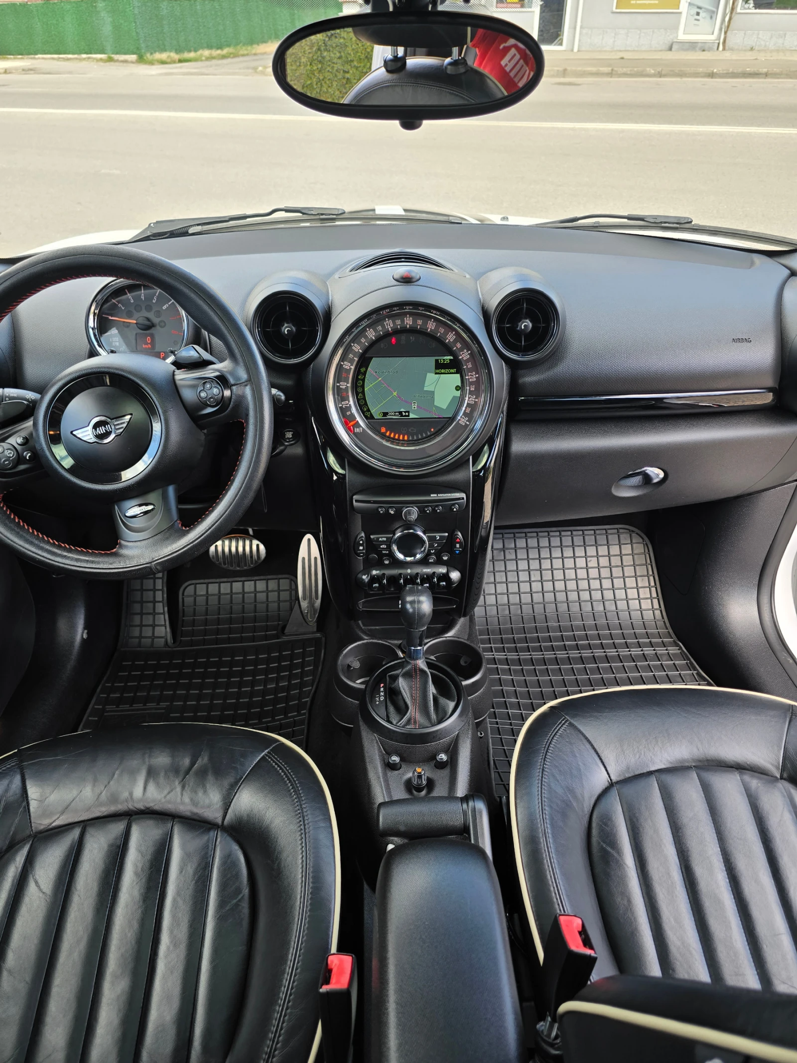 Mini Countryman Mini Countryman JOHN COOPER WORKS от ШВЕЙЦАРИЯ 4Х4, снимка 10 - Автомобили и джипове - 54753118