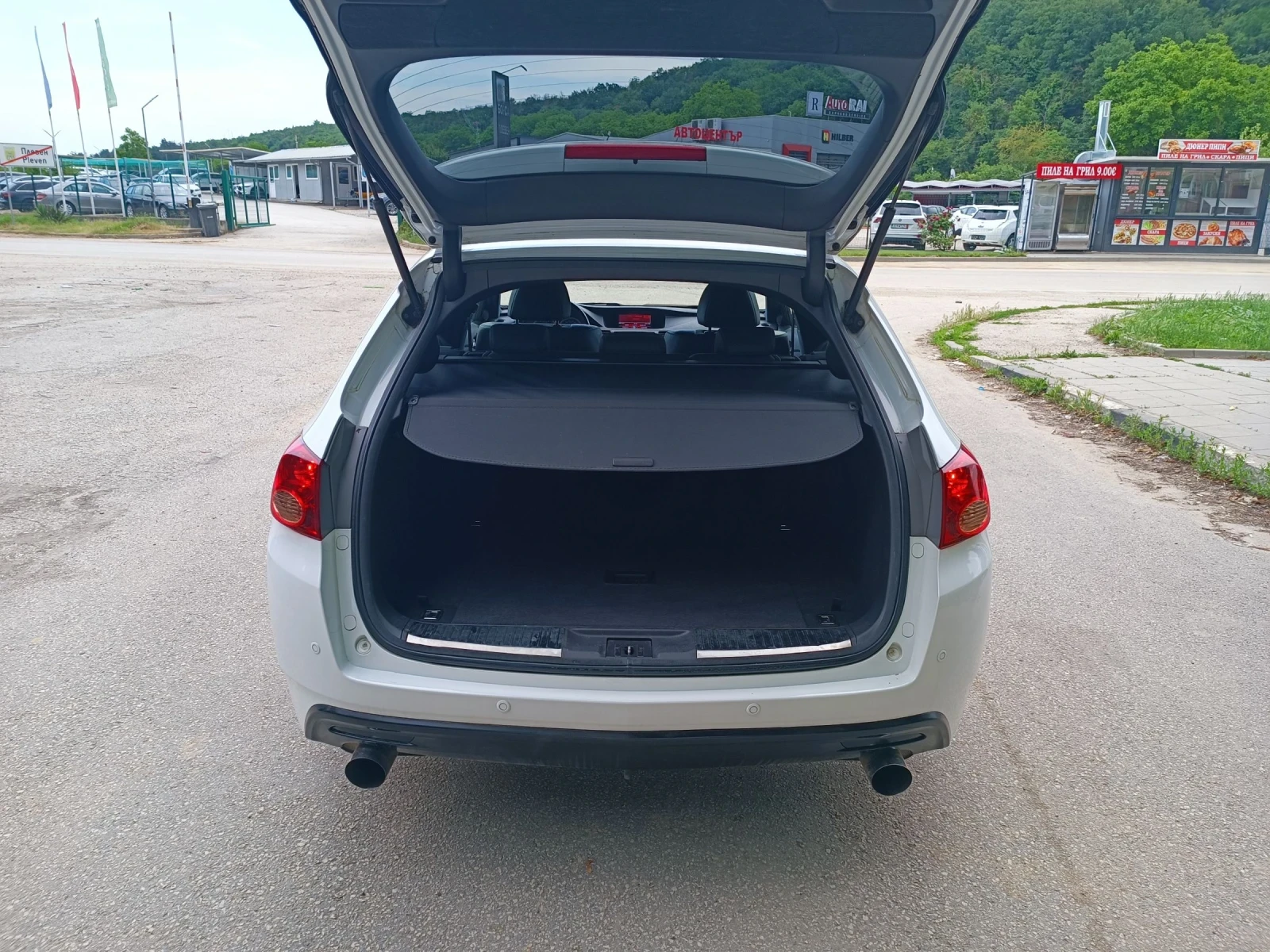 Honda Accord 2.4i-201кс-ШВЕЙЦАРИЯ-РЪЧКА-6ск-FACELIFT-TypeS, снимка 4 - Автомобили и джипове - 54824992