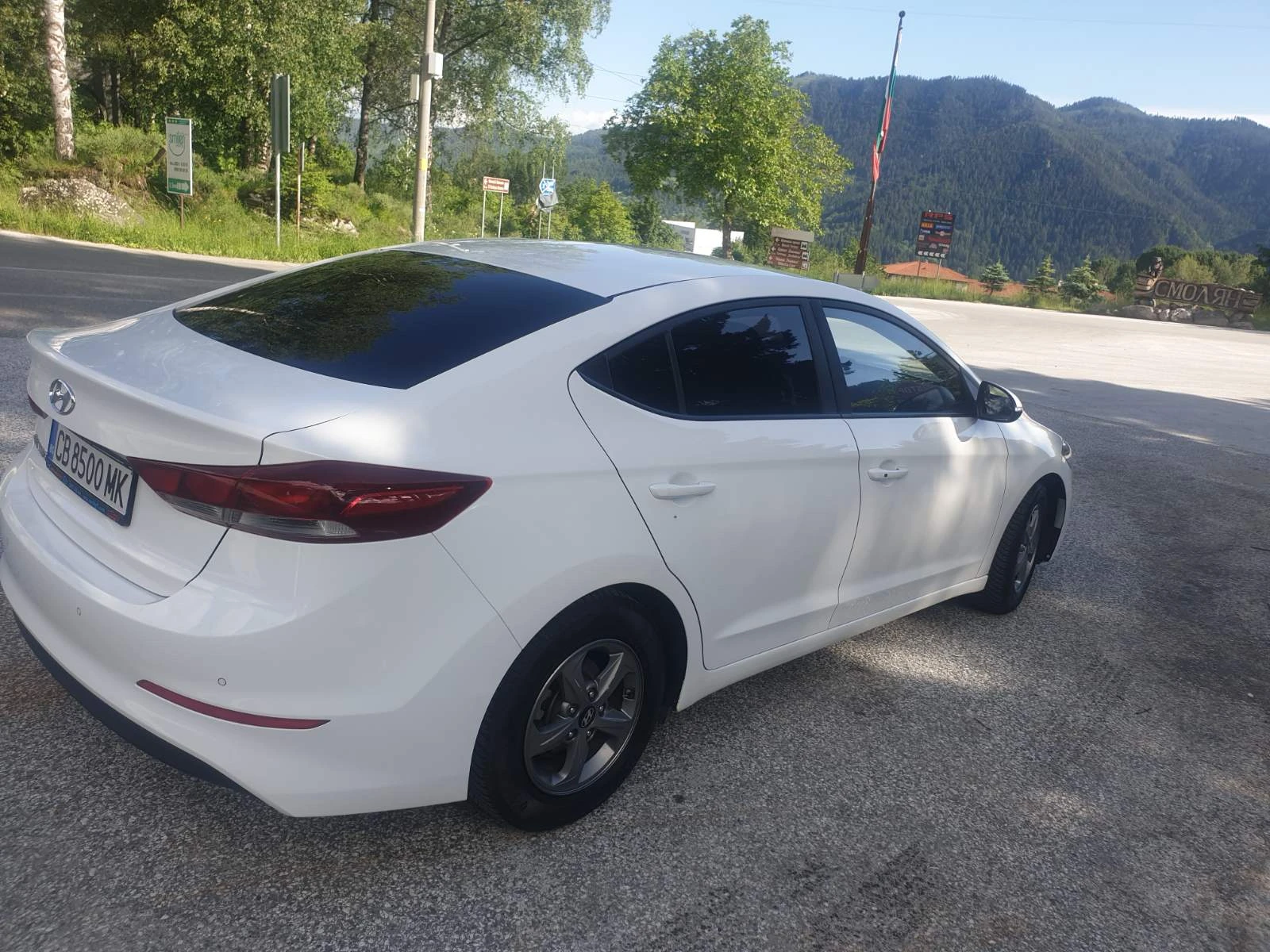 Hyundai Elantra САМО НА ГАЗ  , снимка 5 - Автомобили и джипове - 54971451