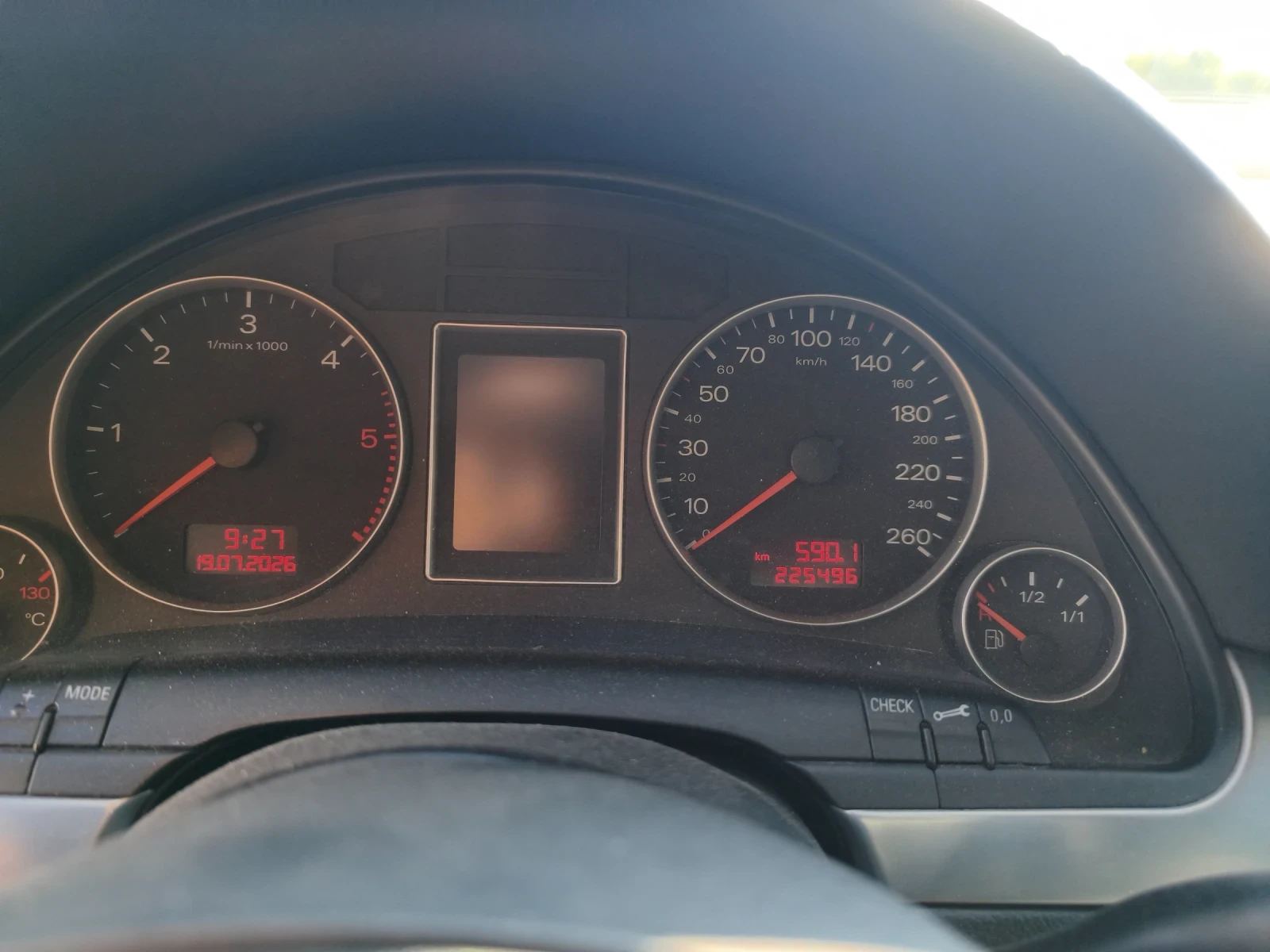 Audi A4 1.9TDI, снимка 13 - Автомобили и джипове - 55337308