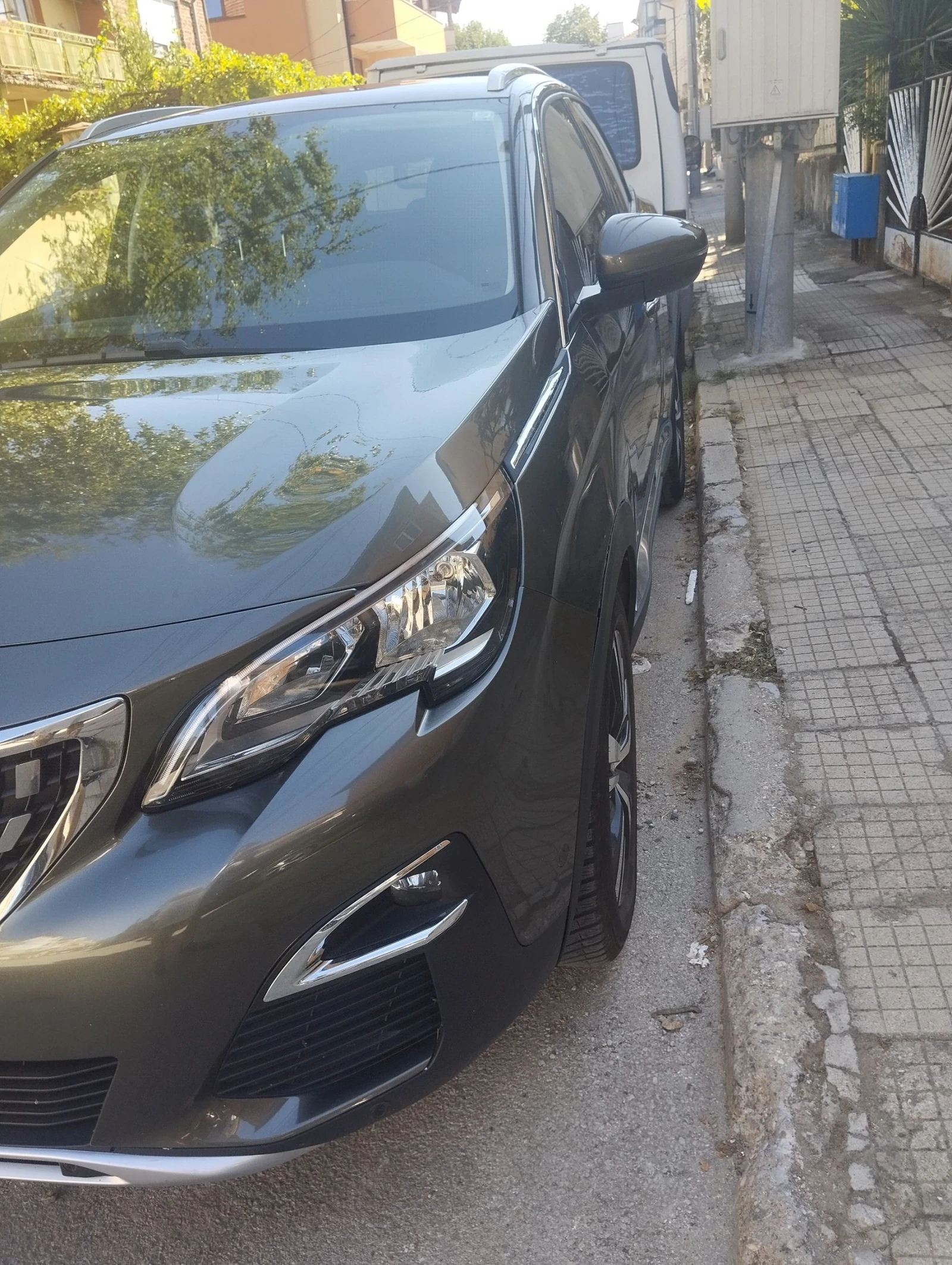 Peugeot 3008 1.6 HDI, снимка 2 - Автомобили и джипове - 55419576