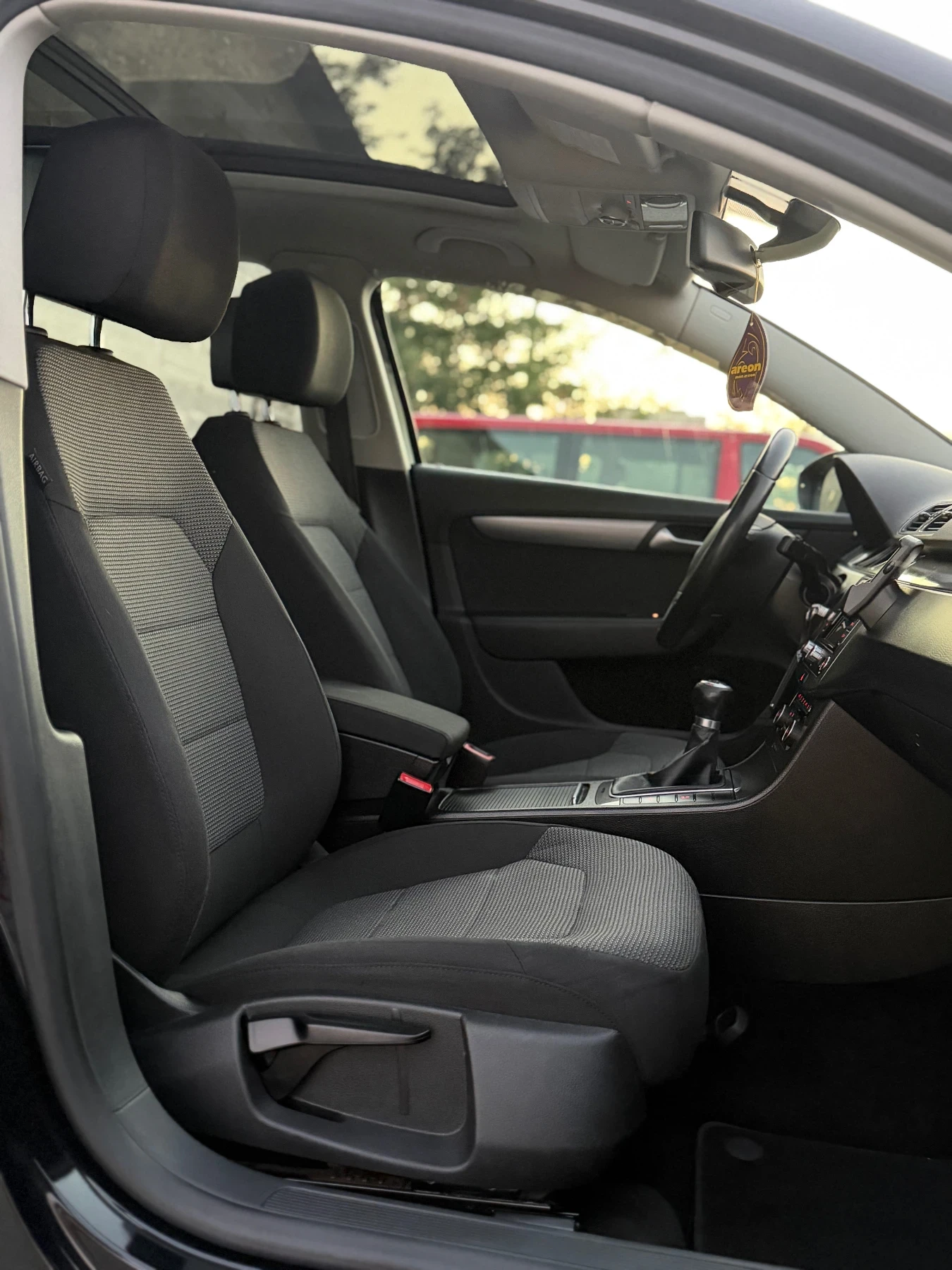 VW Passat 2.0 TDI * 140 к.с * 4x4 * Панорама, снимка 9 - Автомобили и джипове - 55647072