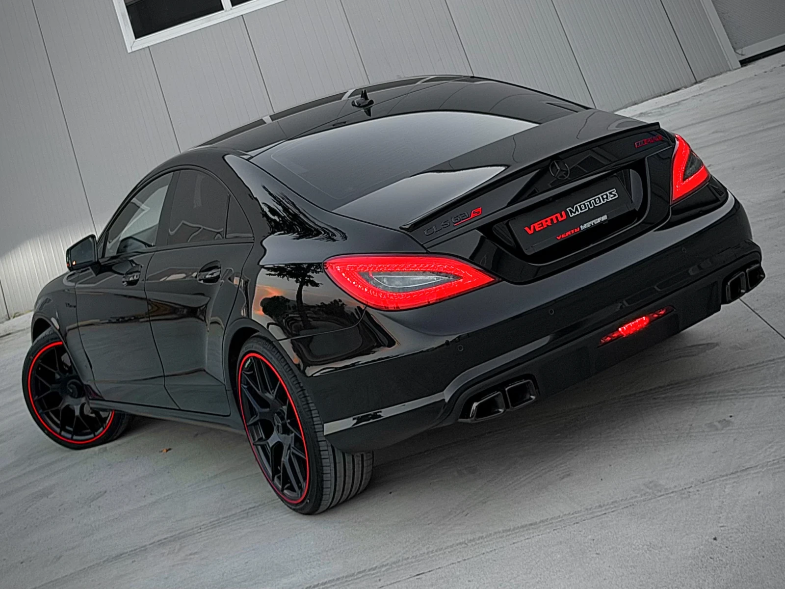 Mercedes-Benz CLS 500 4.7 V8/ 4MATIC/ 63 AMG/ 3xTV/ ALCANTARA/, снимка 6 - Автомобили и джипове - 55943682