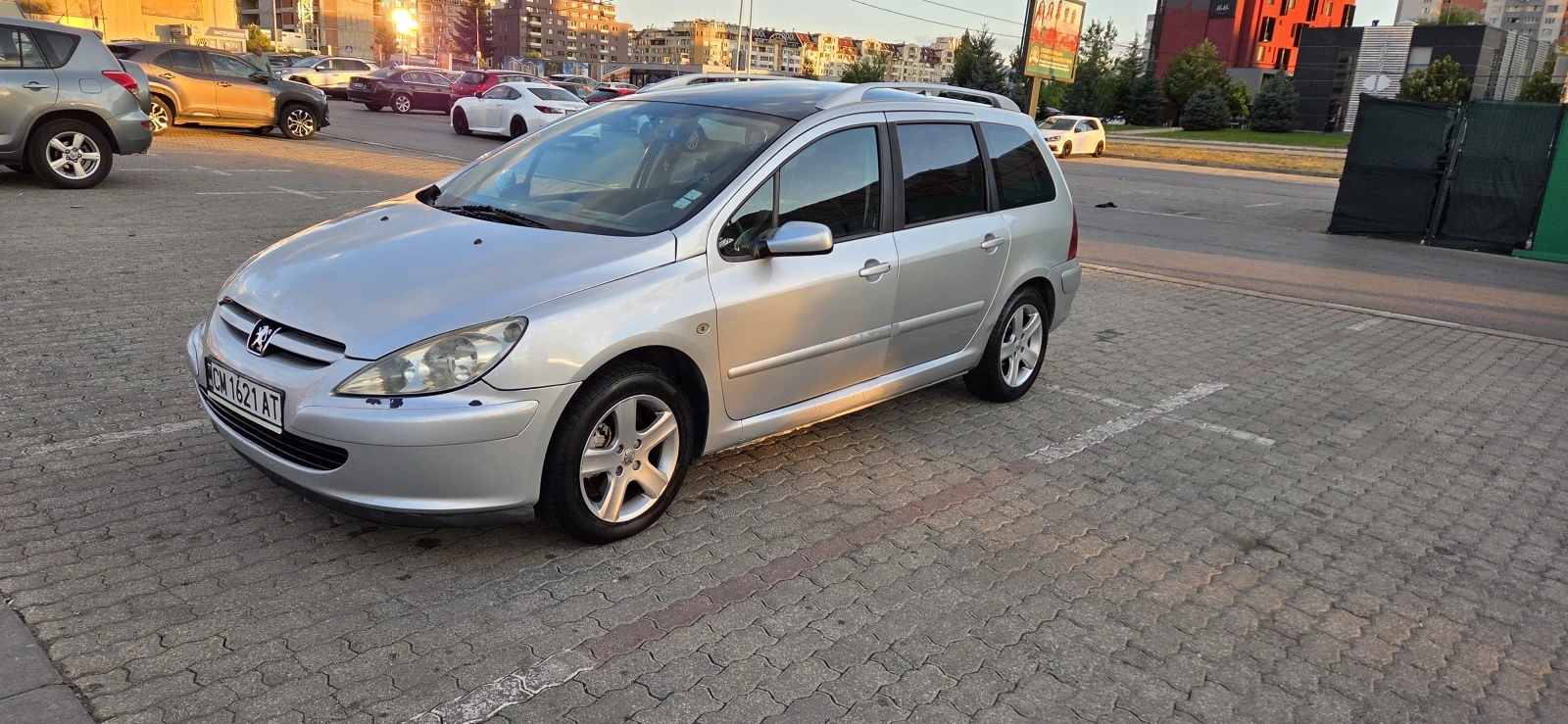 Peugeot 307, снимка 2 - Автомобили и джипове - 56061549