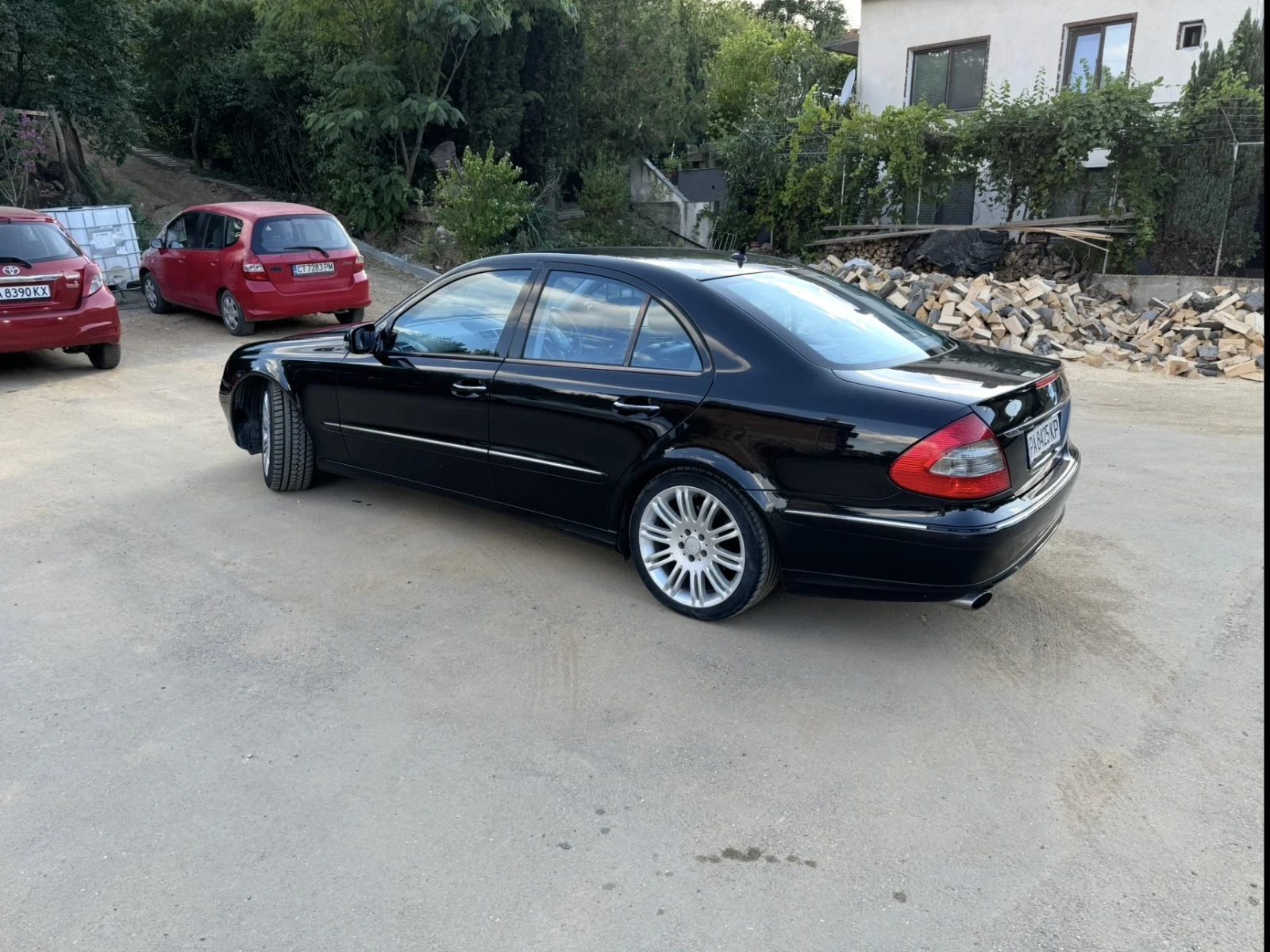 Mercedes-Benz E 280, снимка 4 - Автомобили и джипове - 56238277