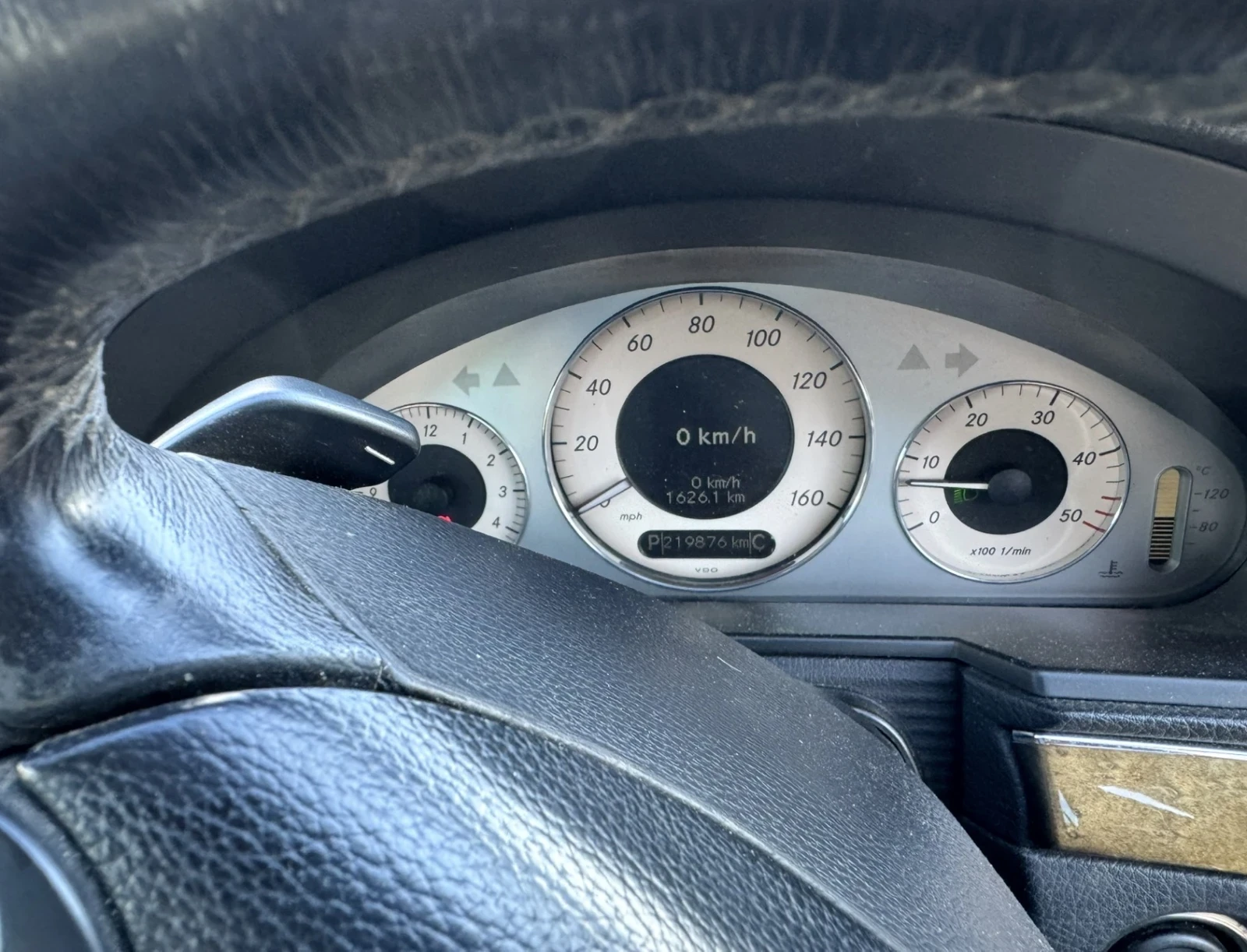 Mercedes-Benz E 280, снимка 7 - Автомобили и джипове - 56238277