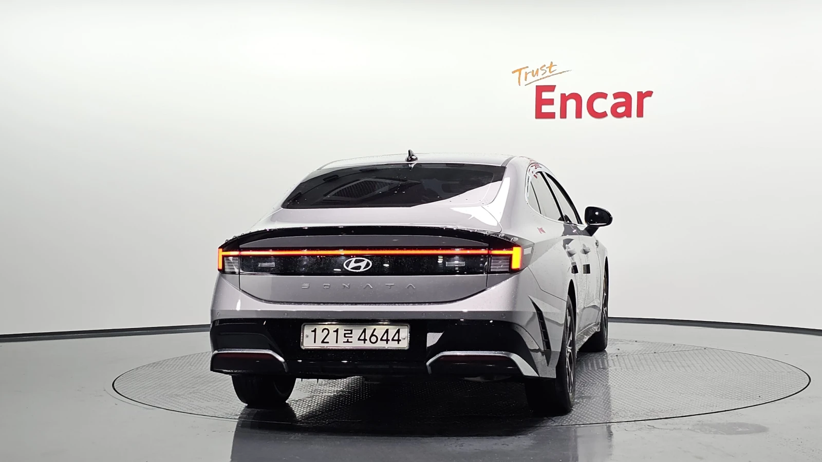 Hyundai Sonata 2.0 LPG, снимка 4 - Автомобили и джипове - 56514697