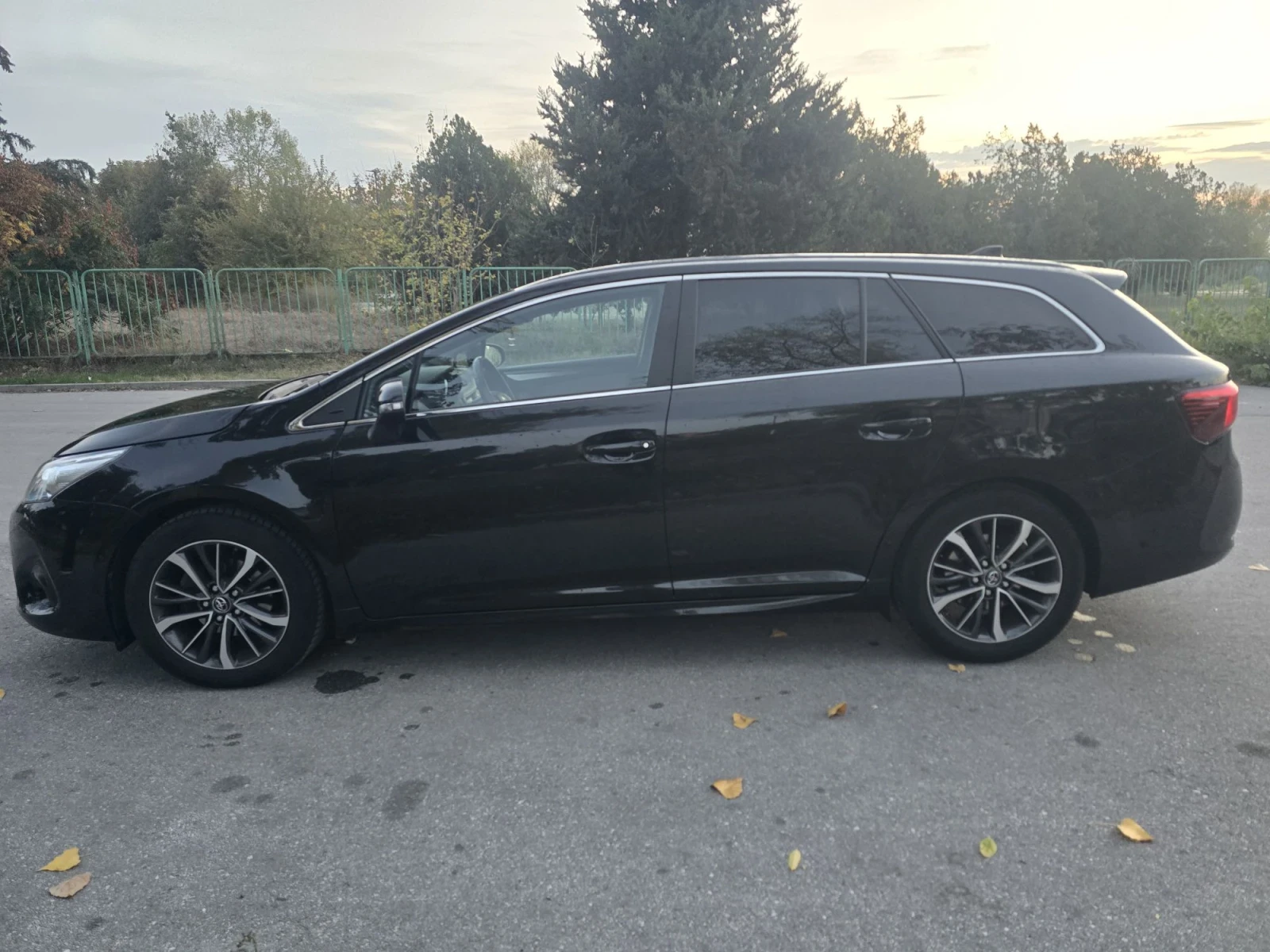 Toyota Avensis 1.8 valvematic CVT | Mobile.bg � ����������� 4