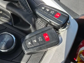 Toyota Rav4 * Hybrid Limited * CARFAX * БЕЗ ПЪРВОНАЧАЛНА ВНОСК | Auto.bg — изображение 13