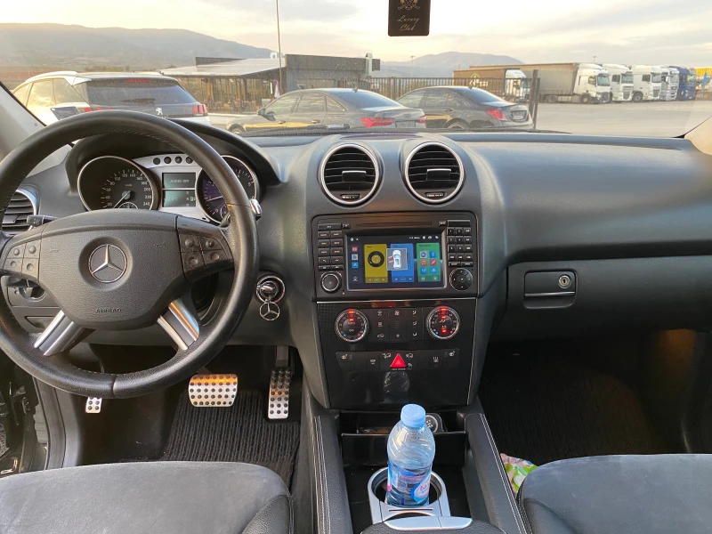 Mercedes-Benz ML 350 3.5 i gaz, снимка 13 - Автомобили и джипове - 47968288