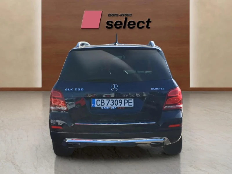 Mercedes-Benz GLK 2.0 D, снимка 8 - Автомобили и джипове - 48093352