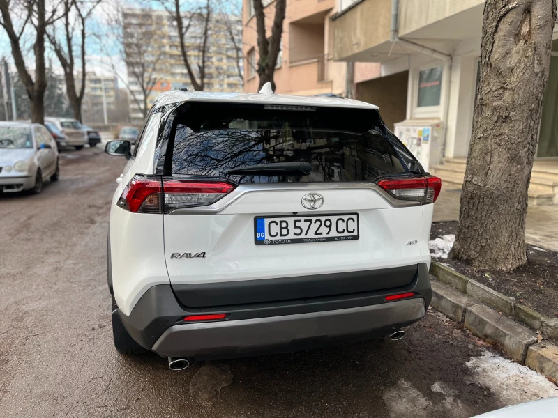 Toyota Rav4, снимка 4 - Автомобили и джипове - 49510472