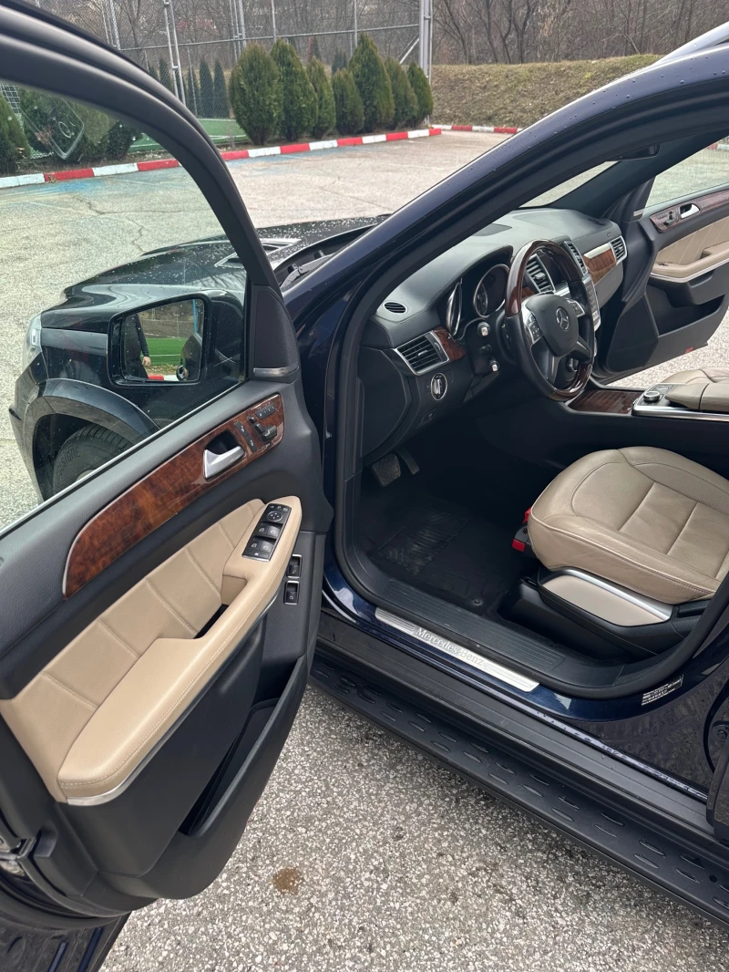 Mercedes-Benz GL 500 500 4-Matik, снимка 11 - Автомобили и джипове - 48812723