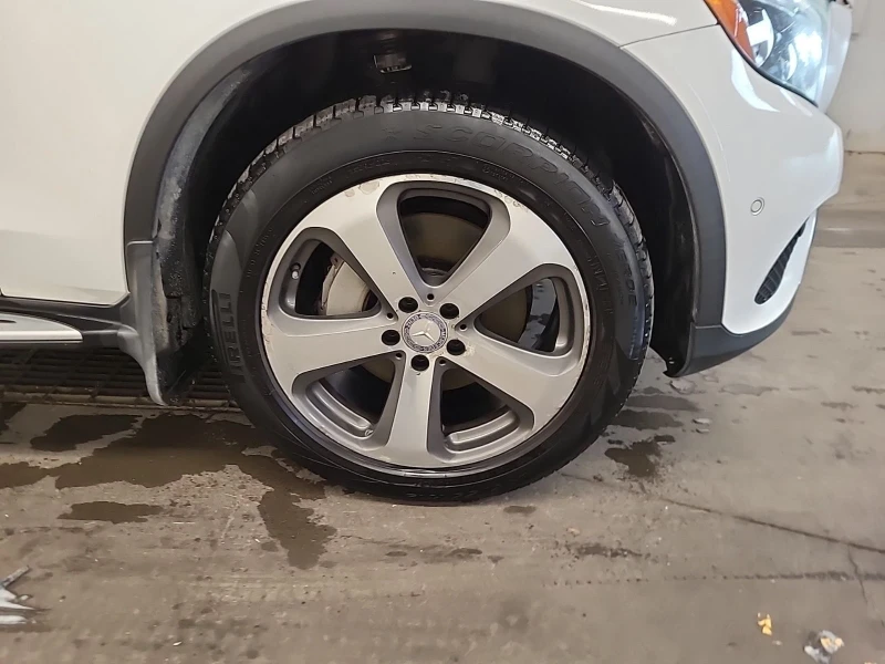 Mercedes-Benz GLC 300, снимка 12 - Автомобили и джипове - 52406242