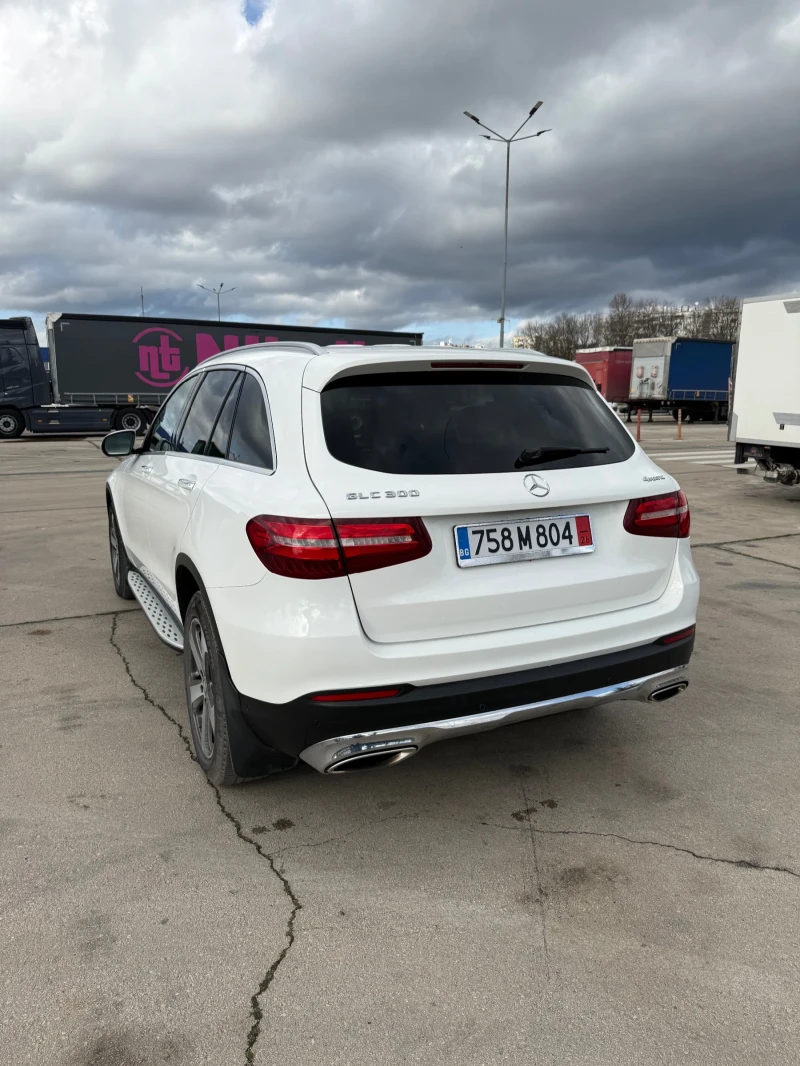 Mercedes-Benz GLC 300, снимка 4 - Автомобили и джипове - 53080393
