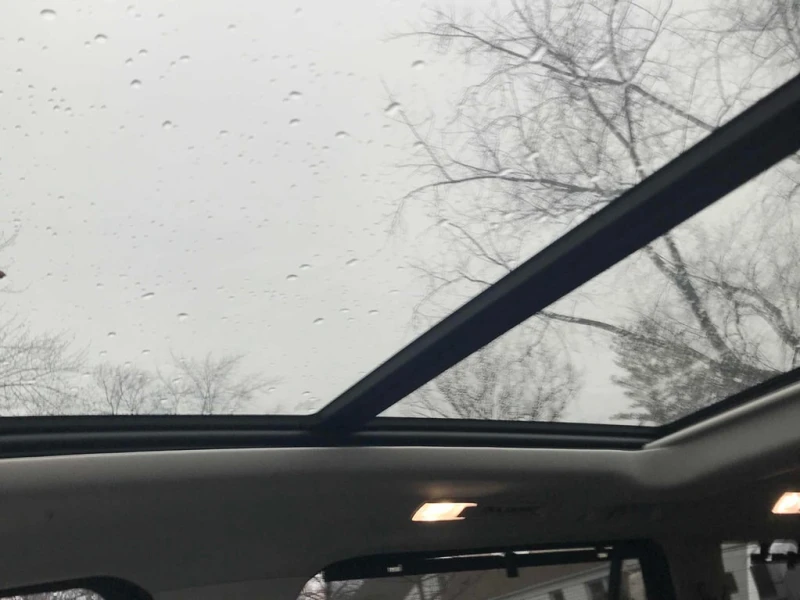 Toyota Sequoia * Limited 4WD * CARFAX * БЕЗ ПЪРВОНАЧАЛНА ВНОСКА, снимка 11 - Автомобили и джипове - 52912410