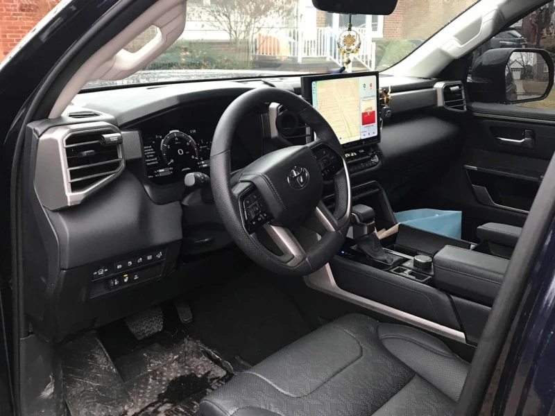 Toyota Sequoia * Limited 4WD * CARFAX * БЕЗ ПЪРВОНАЧАЛНА ВНОСКА, снимка 5 - Автомобили и джипове - 52912410