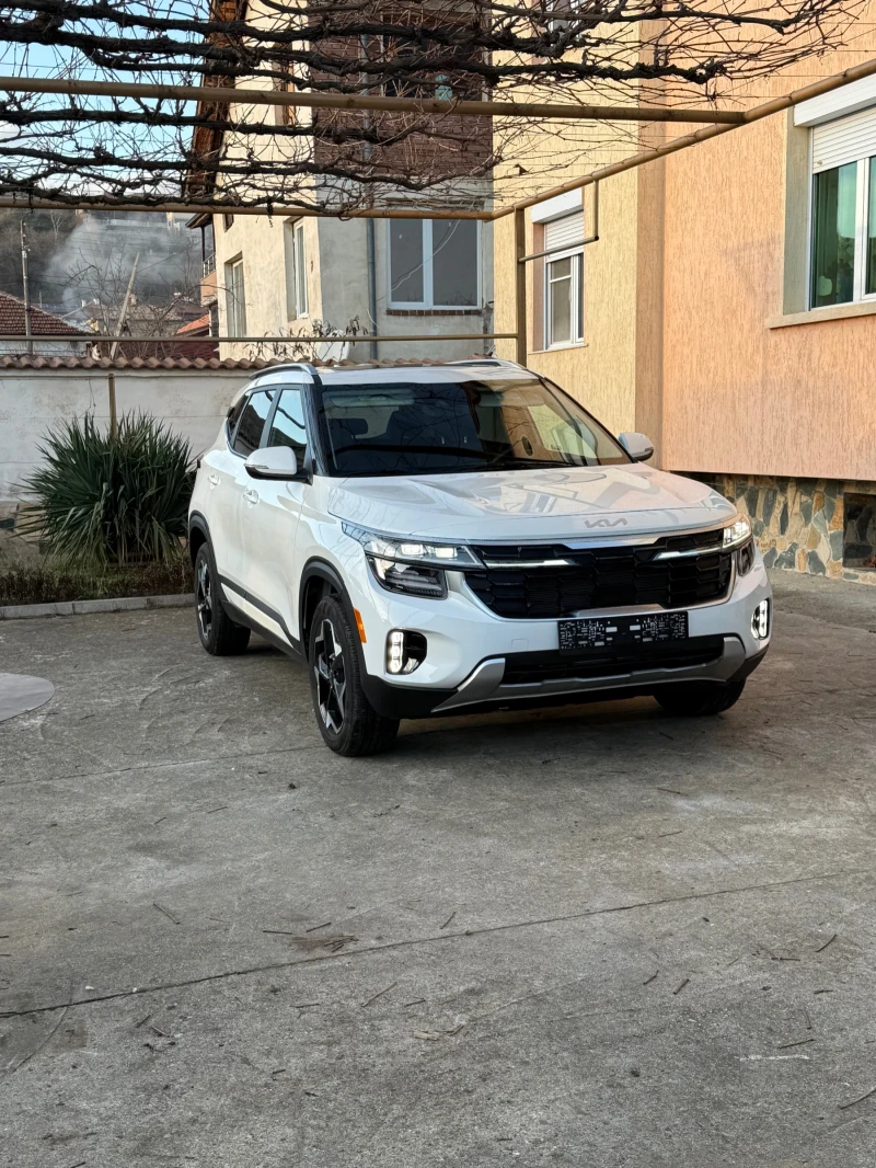 Kia Seltos 2.0 MPI AWD Automatic 4x4, снимка 2 - Автомобили и джипове - 53113511