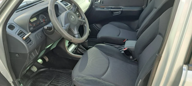 Nissan Terrano, снимка 6 - Автомобили и джипове - 53539123