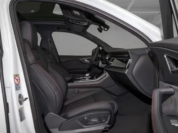 Audi Q7 55 TFSI Quattro = S-line = 7 Seats Гаранция, снимка 7 - Автомобили и джипове - 54004769