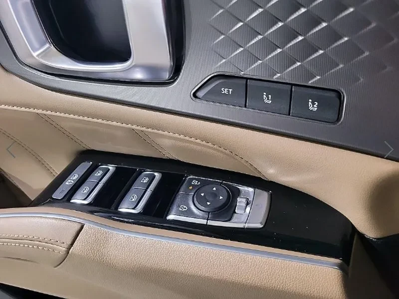 Kia Sorento 2.5L турбо (T-GDI) / Carfax, снимка 12 - Автомобили и джипове - 54918899