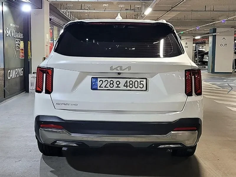Kia Sorento 2.5L турбо (T-GDI) / Carfax, снимка 5 - Автомобили и джипове - 54918899