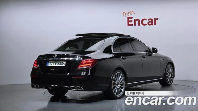 Mercedes-Benz E 300 | TOP SERVICE AMG OPTIC, снимка 2 - Автомобили и джипове - 55712505