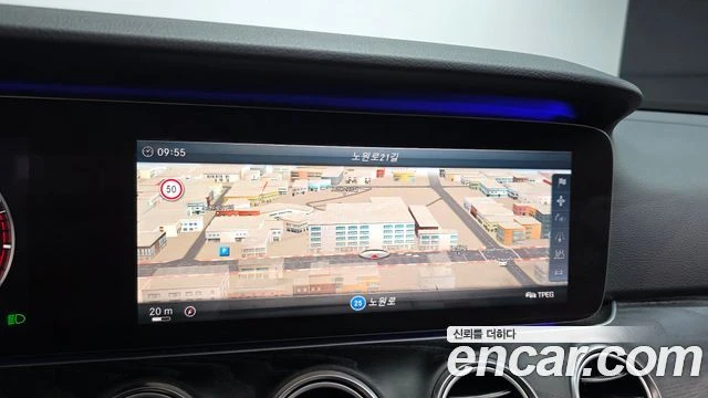 Mercedes-Benz E 300 | TOP SERVICE AMG OPTIC, снимка 14 - Автомобили и джипове - 55712505