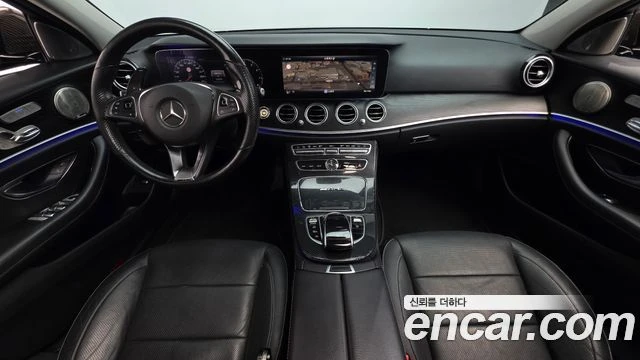 Mercedes-Benz E 300 | TOP SERVICE AMG OPTIC, снимка 7 - Автомобили и джипове - 55712505