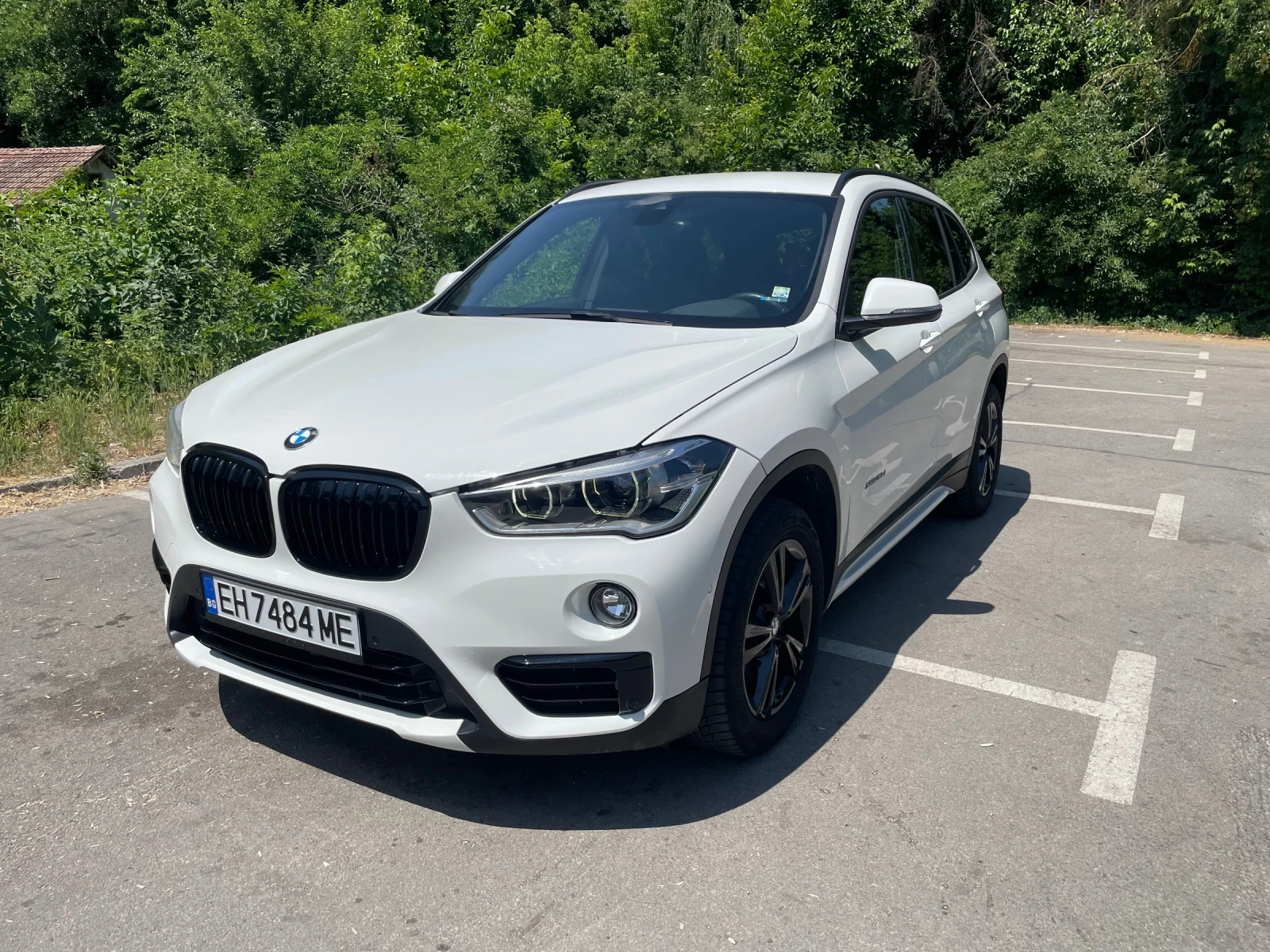 BMW X1   Швейцария M Full Headup KeylessGo Реални км ! - изображение 2