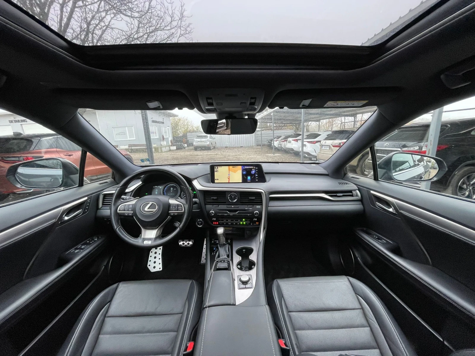Lexus RX 450h F Sport/360Camera/Panorama/Full/В гаранция  - изображение 9
