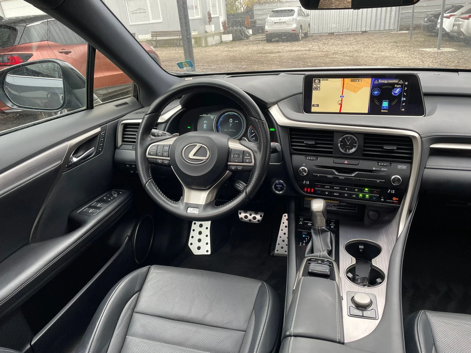 Lexus RX 450h F Sport/360Camera/Panorama/Full/В гаранция  - изображение 10