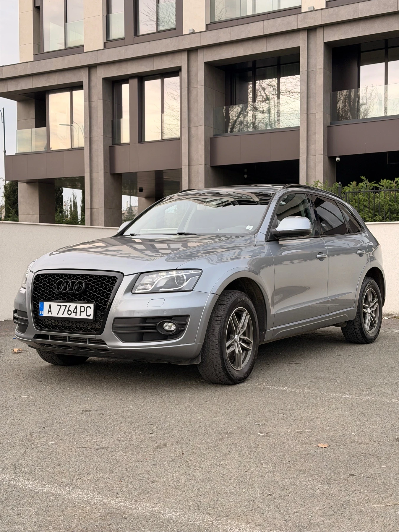 Audi Q5 3.0TDI QUATTRO/S-TRONIC/ПАНОРАМА/ПОДГРЕВ/ЛИЗИНГ* * - изображение 3