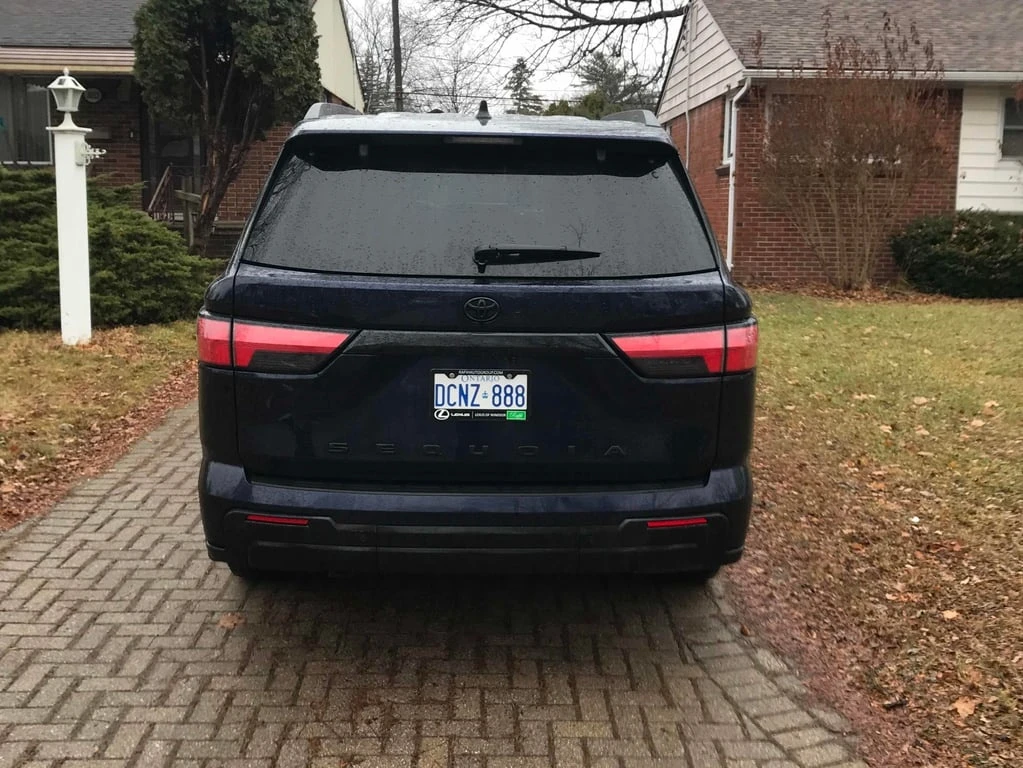 Toyota Sequoia * Limited 4WD * CARFAX * БЕЗ ПЪРВОНАЧАЛНА ВНОСКА - изображение 4