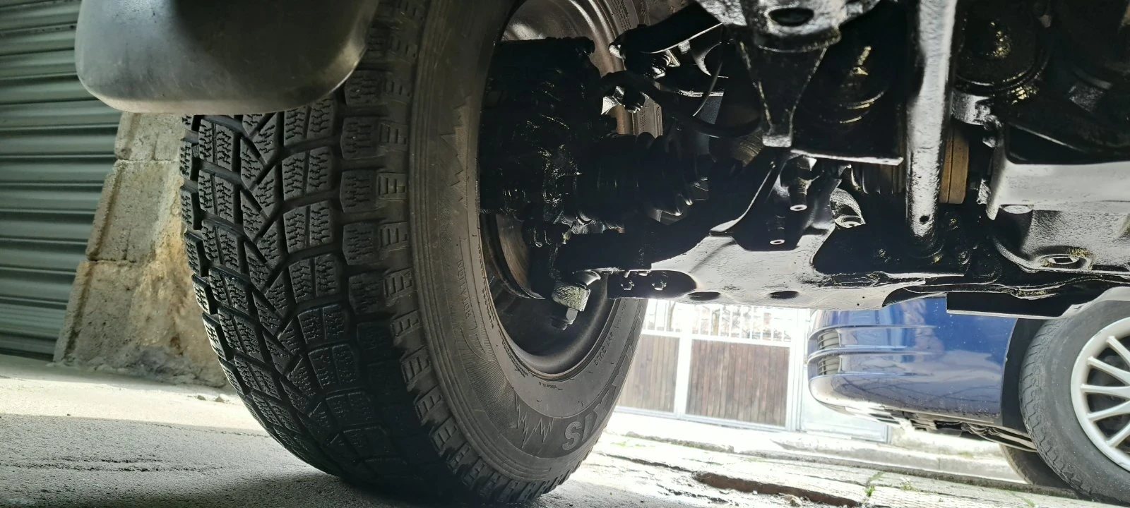 Nissan Terrano, снимка 10 - Автомобили и джипове - 53539123