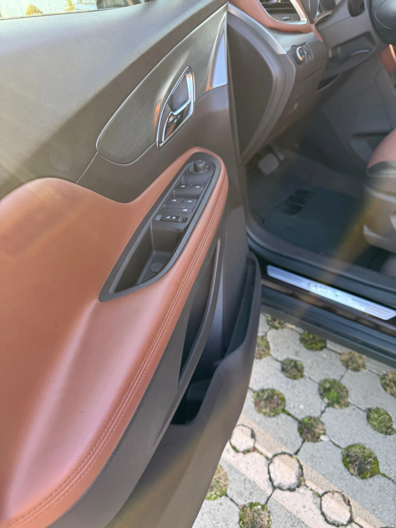 Opel Mokka, снимка 13 - Автомобили и джипове - 54316099